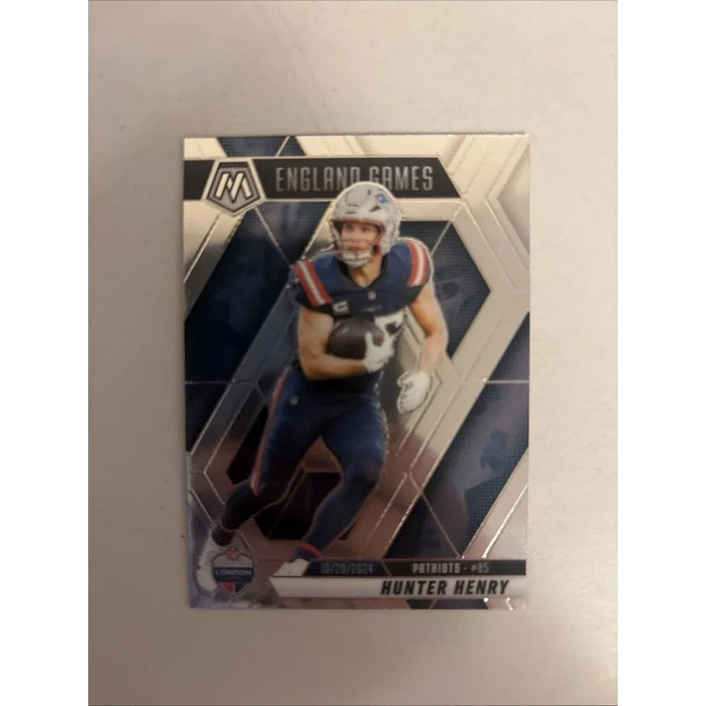 New England Patriots Card Lot of 3 – Hunter Henry & Will Campbell – NFL Football